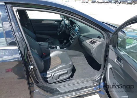 2018 Hyundai Sonata Sport+ z USA, uszkodzony, nr VIN 5NPE34AF1JH714375